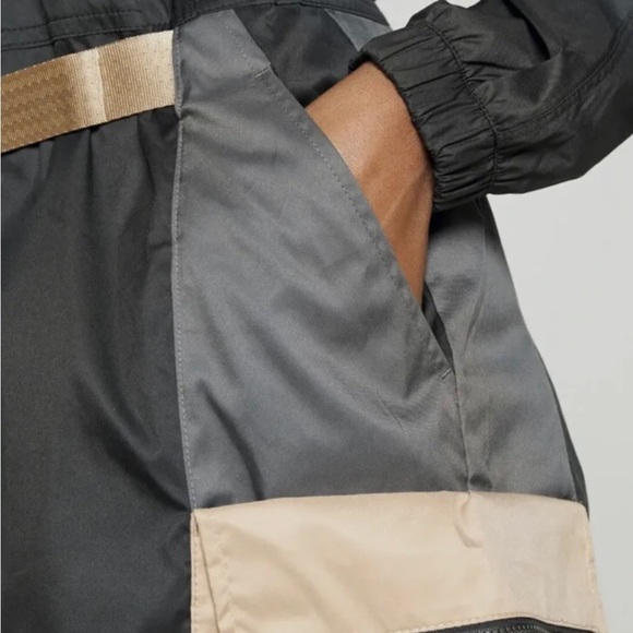 NIKE Air Jordan Women's Next Utility Capsule Romper - Picture 3 of 11